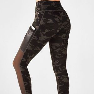 Fabletics Mila High Wasted Pocket Leggings